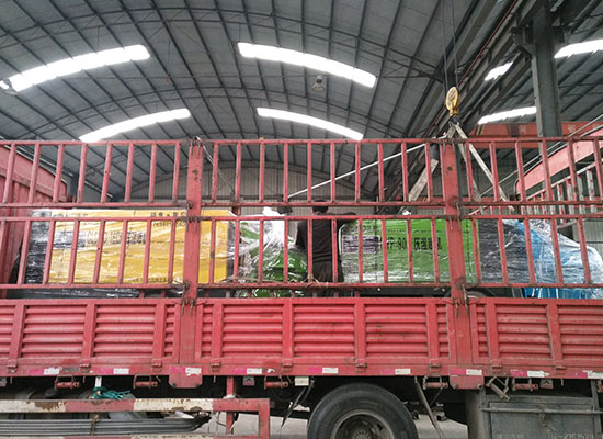 液壓濕噴機、雙噴液壓濕噴機發貨現場